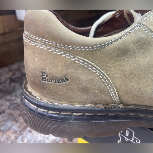 Dr. Martens Shoes | Men's Dr. Martens 8b16 Center Seam Shoes, Oxford Size 10 - Picture 6 of 9